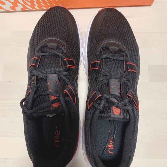 Nike Renew Retaliation TR 2 - Picture 4 of 5